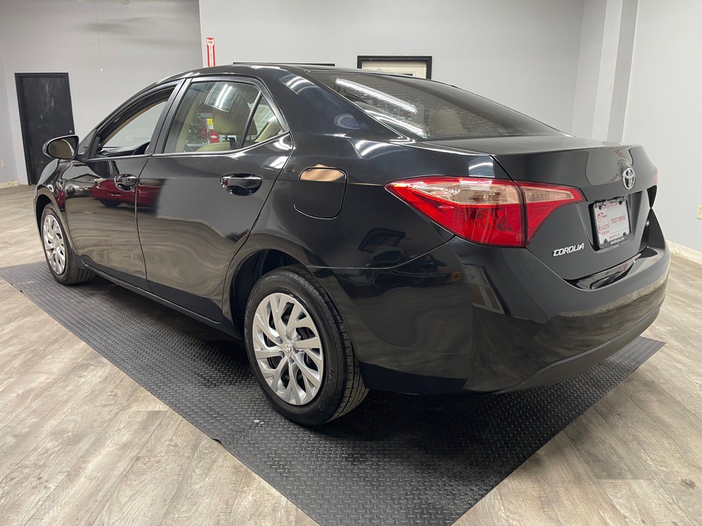 2019 Toyota Corolla Image 12