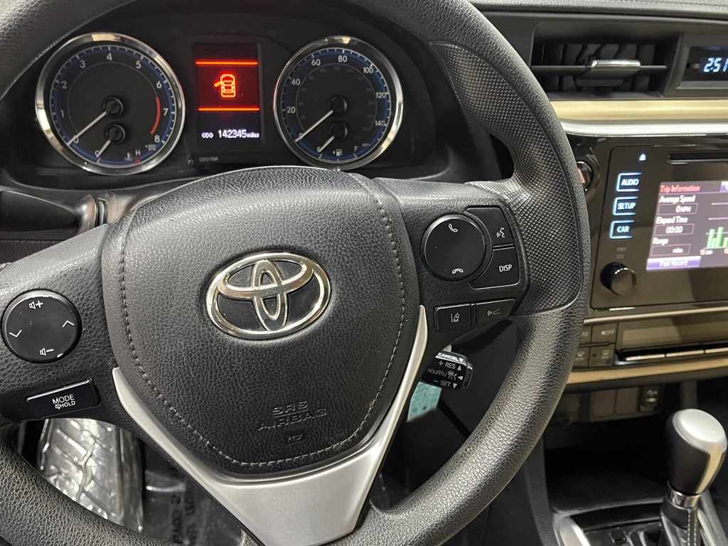 2019 Toyota Corolla Image 31