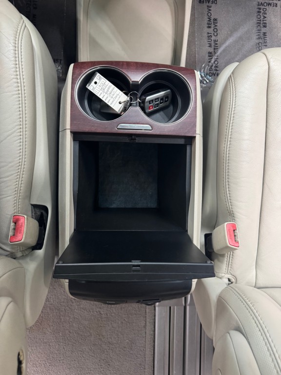 2011 Toyota Sienna Image 35