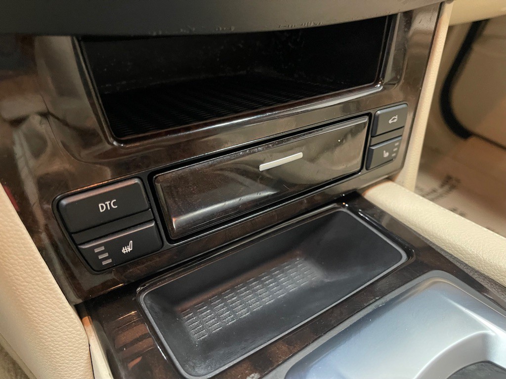 2010 BMW 5 Series Image 43