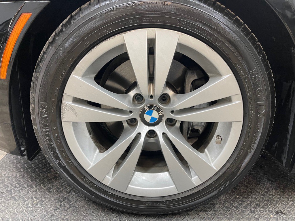 2010 BMW 5 Series Image 47