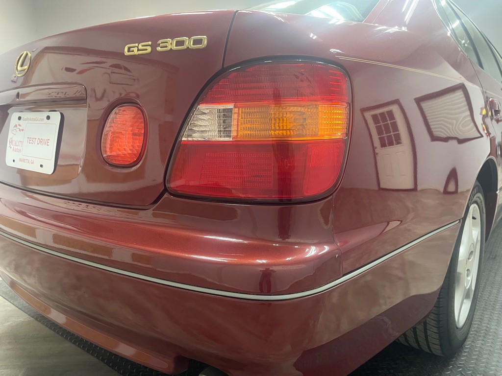 1998 Lexus GS Image 10