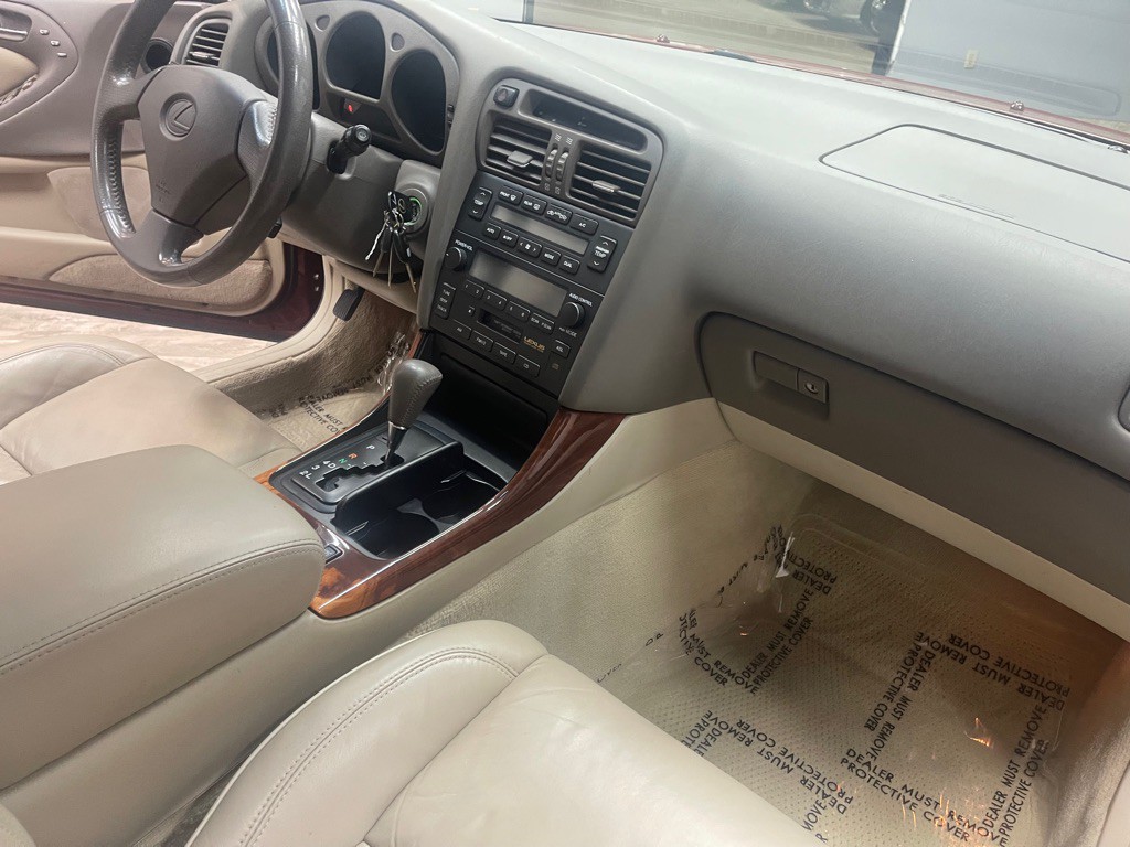 1998 Lexus GS Image 23