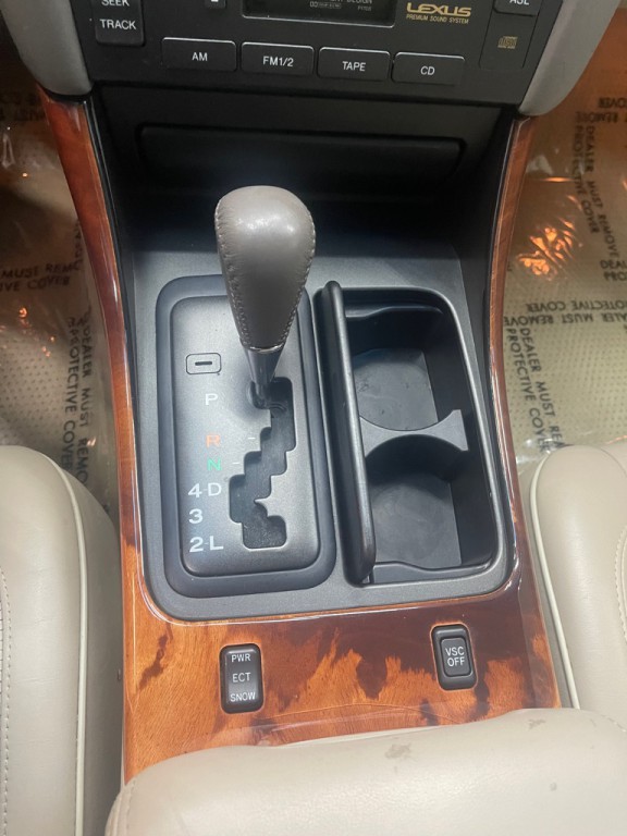 1998 Lexus GS Image 25