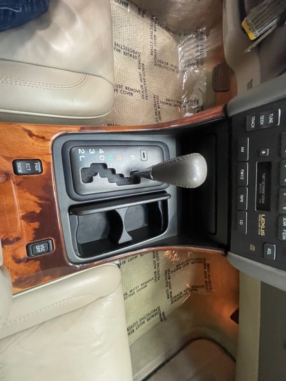 1998 Lexus GS Image 30