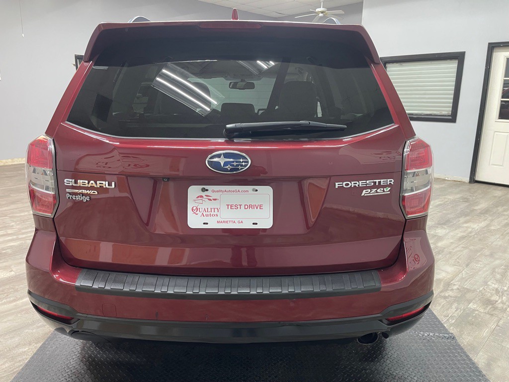 2016 Subaru Forester Image 7