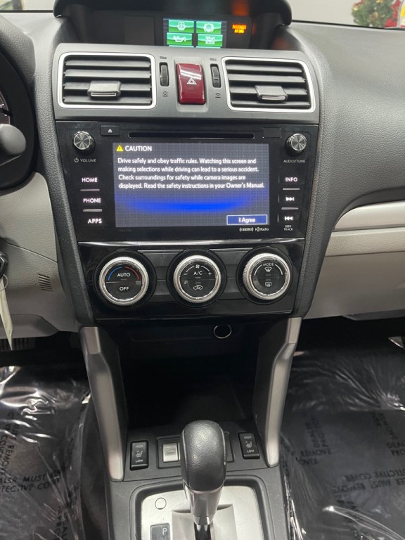 2016 Subaru Forester Image 24