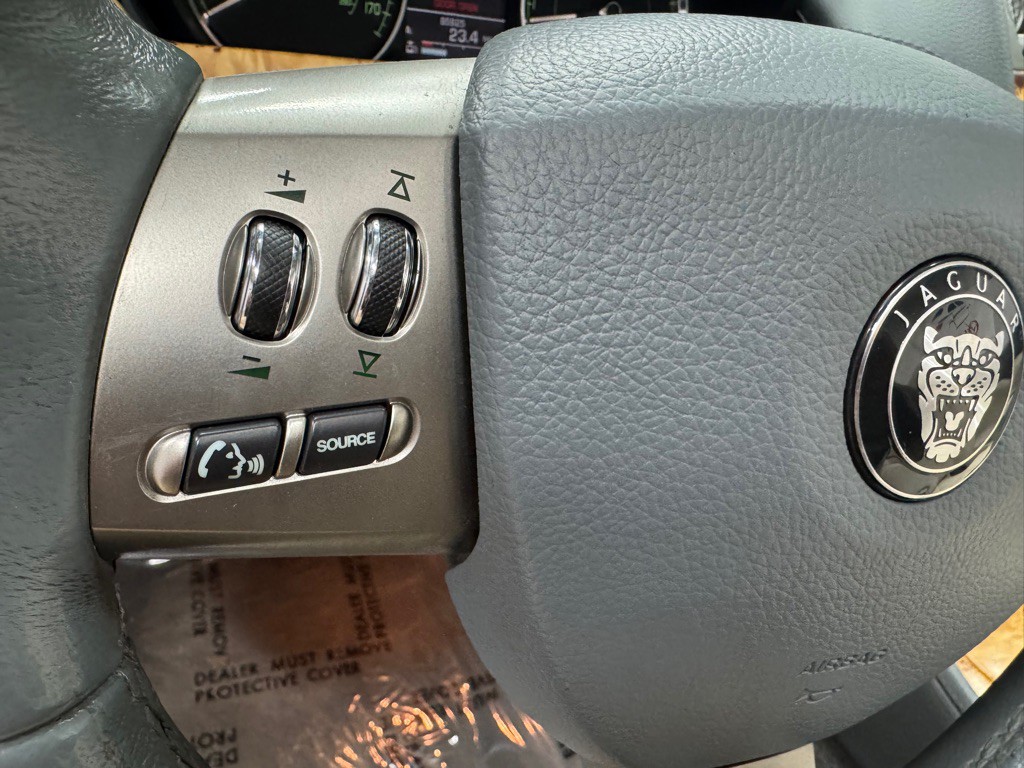 2007 Jaguar XK-Series Image 23