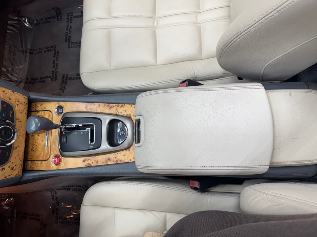 2007 Jaguar XK-Series Image 36