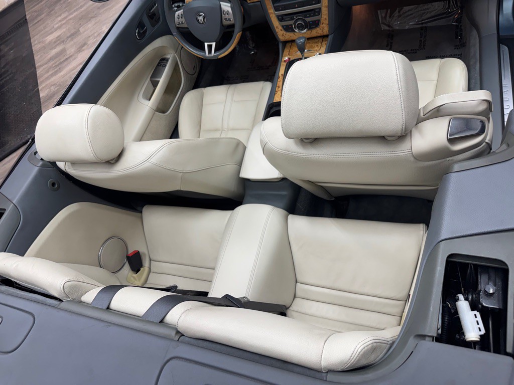 2007 Jaguar XK-Series Image 48