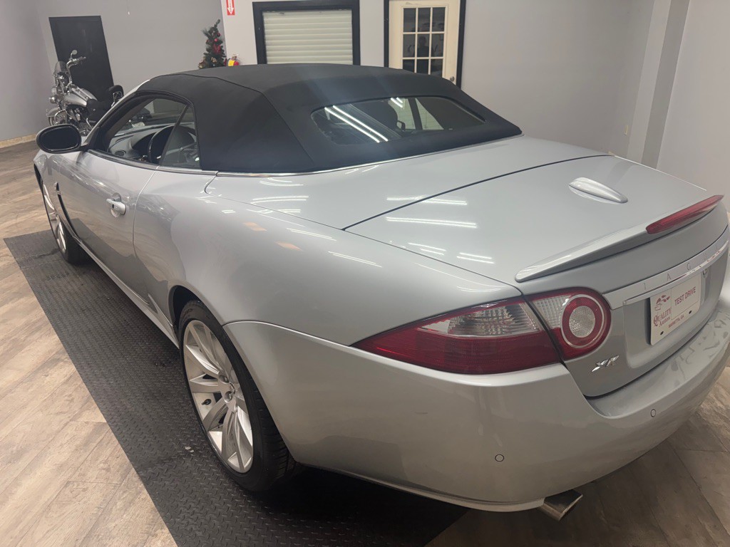 2009 Jaguar XK-Series Image 11