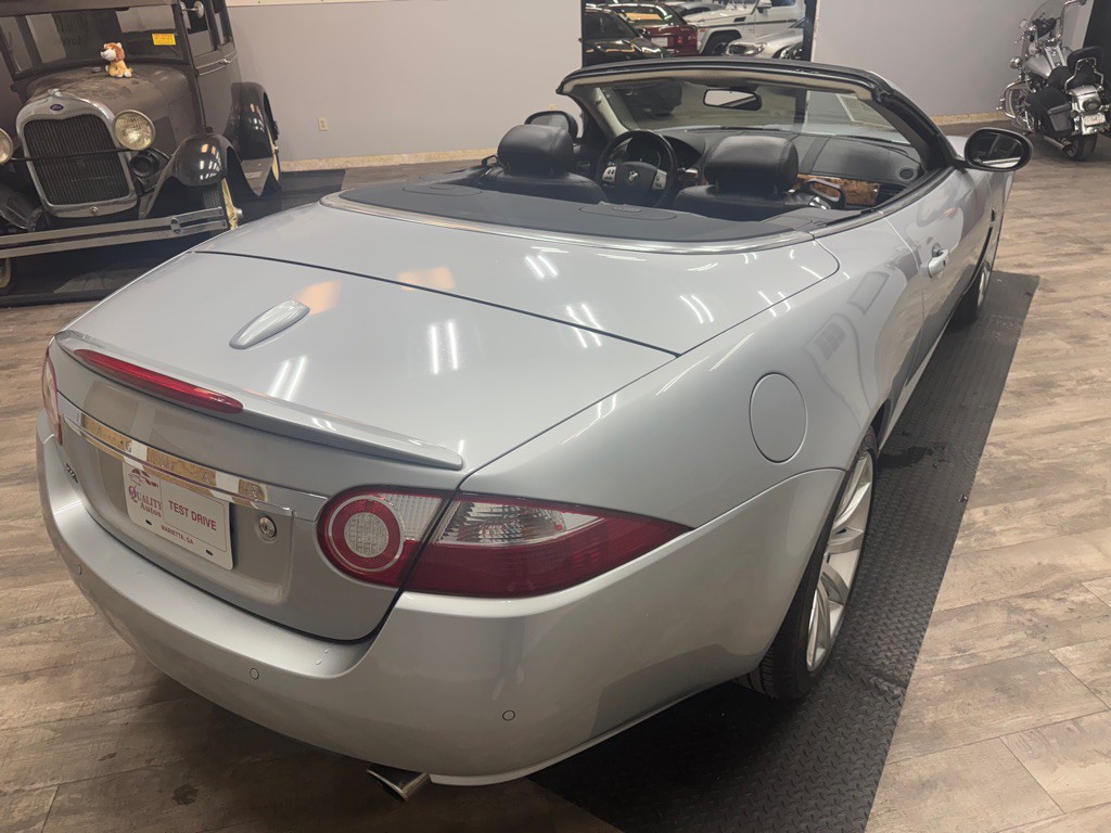 2009 Jaguar XK-Series Image 23