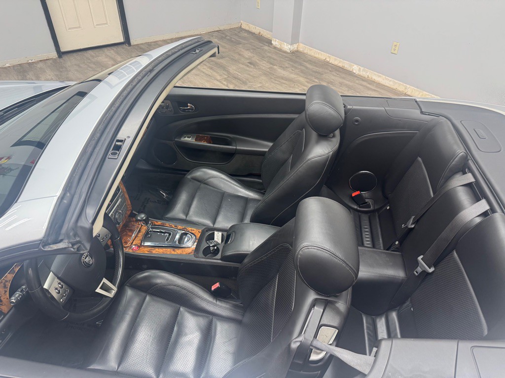 2009 Jaguar XK-Series Image 27