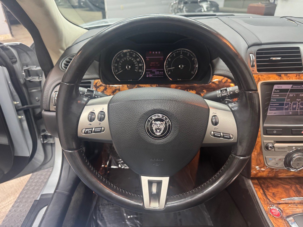 2009 Jaguar XK-Series Image 37