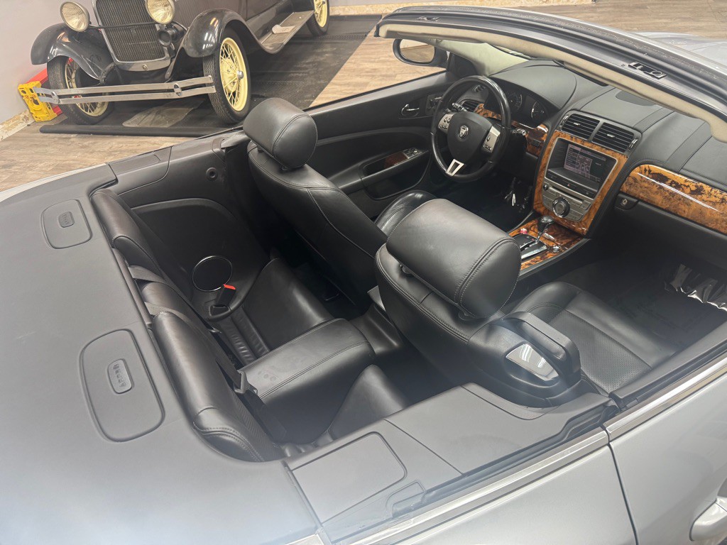 2009 Jaguar XK-Series Image 56