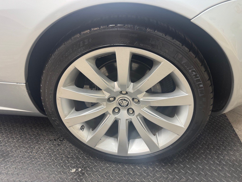 2009 Jaguar XK-Series Image 70