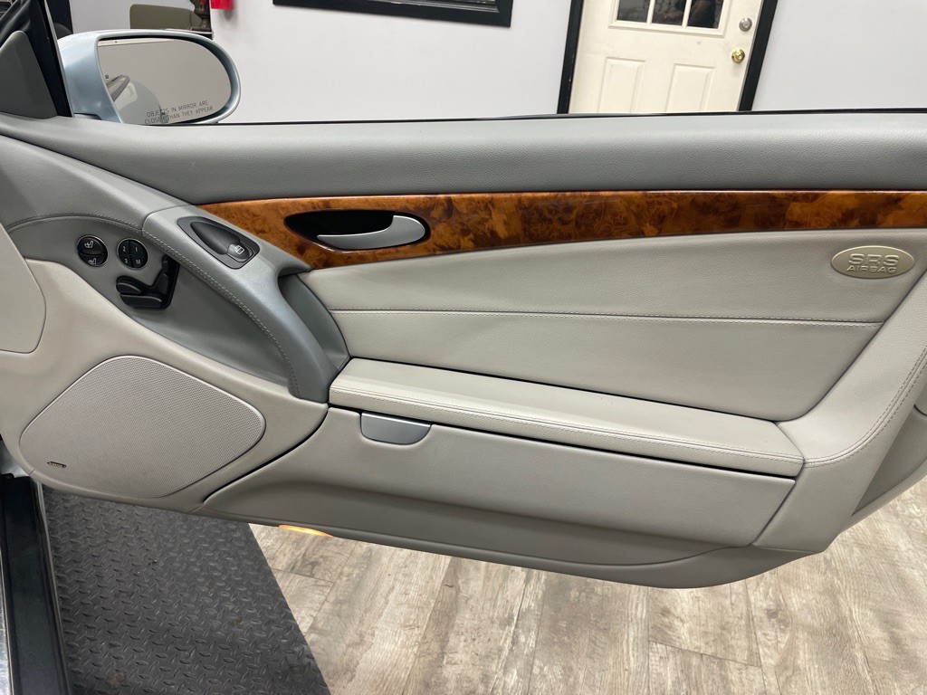 2007 Mercedes-Benz SL-Class Image 34