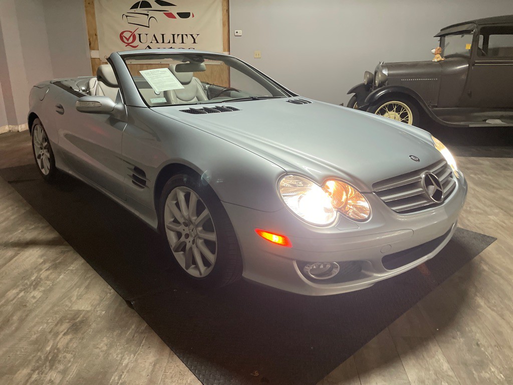 2007 Mercedes-Benz SL-Class Image 50