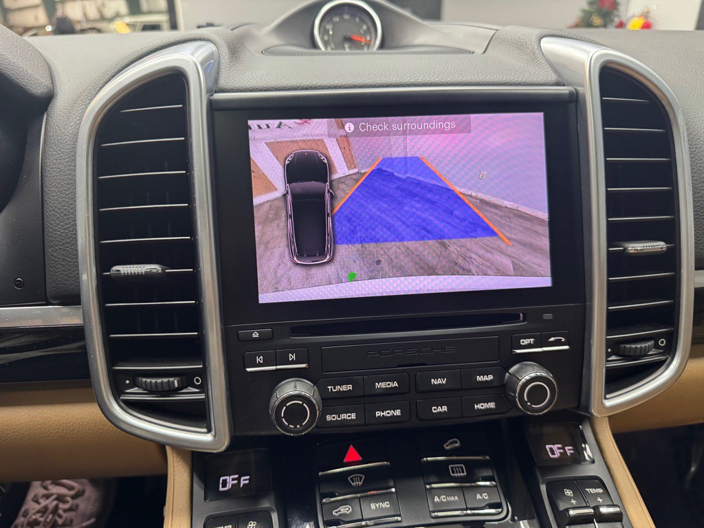 2017 Porsche Cayenne Image 29