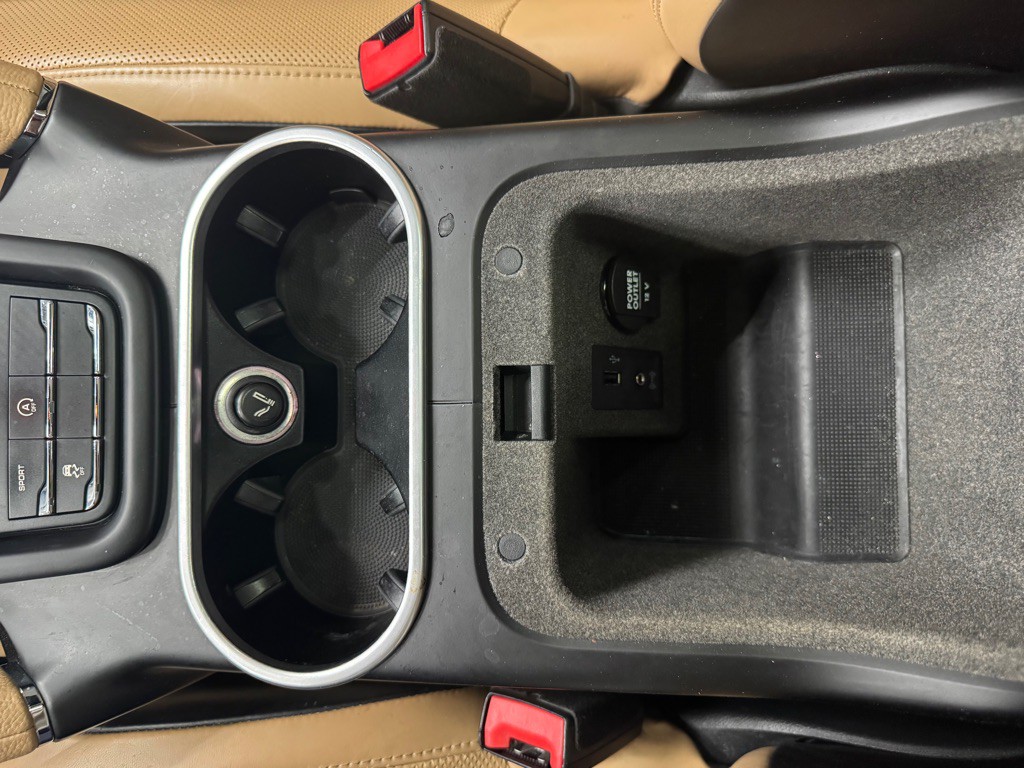 2017 Porsche Cayenne Image 33