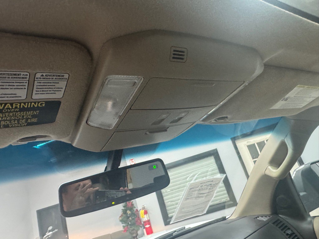 2010 Toyota Sequoia Image 30