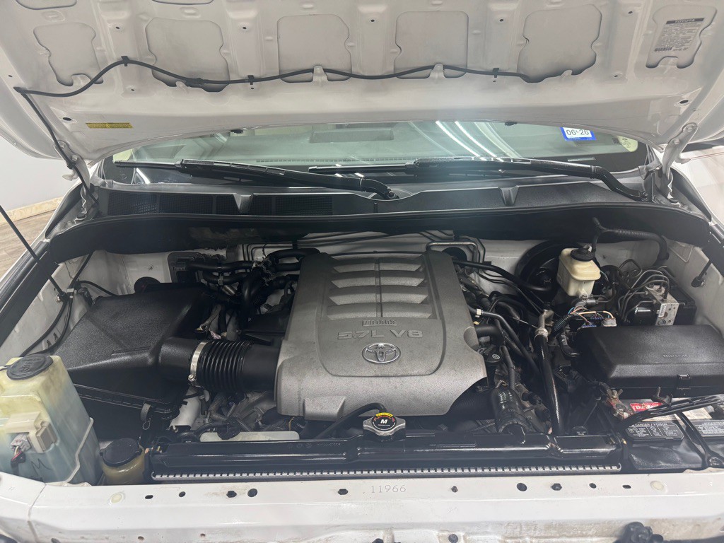 2010 Toyota Sequoia Image 51