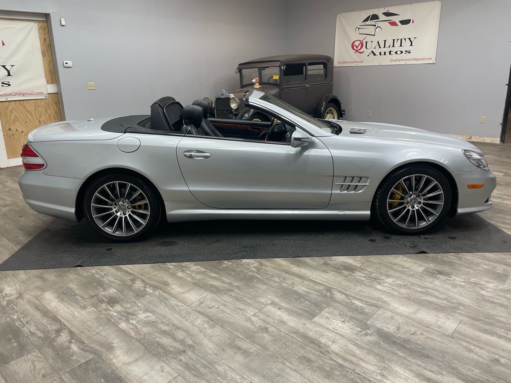 2009 Mercedes-Benz SL-Class Image 10