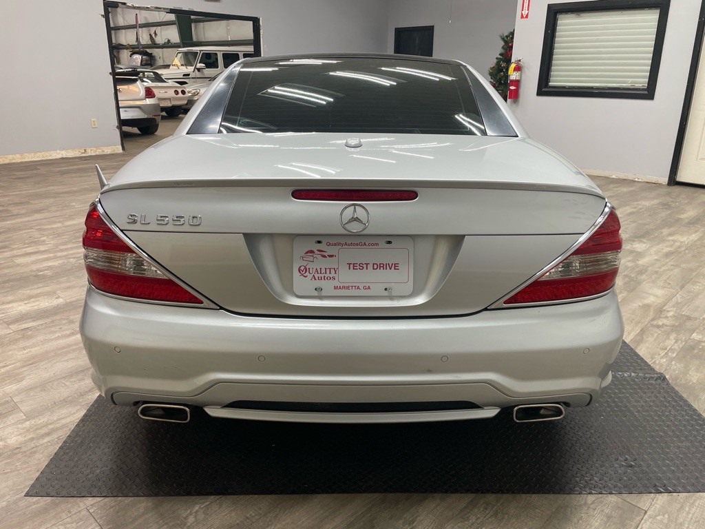 2009 Mercedes-Benz SL-Class Image 17