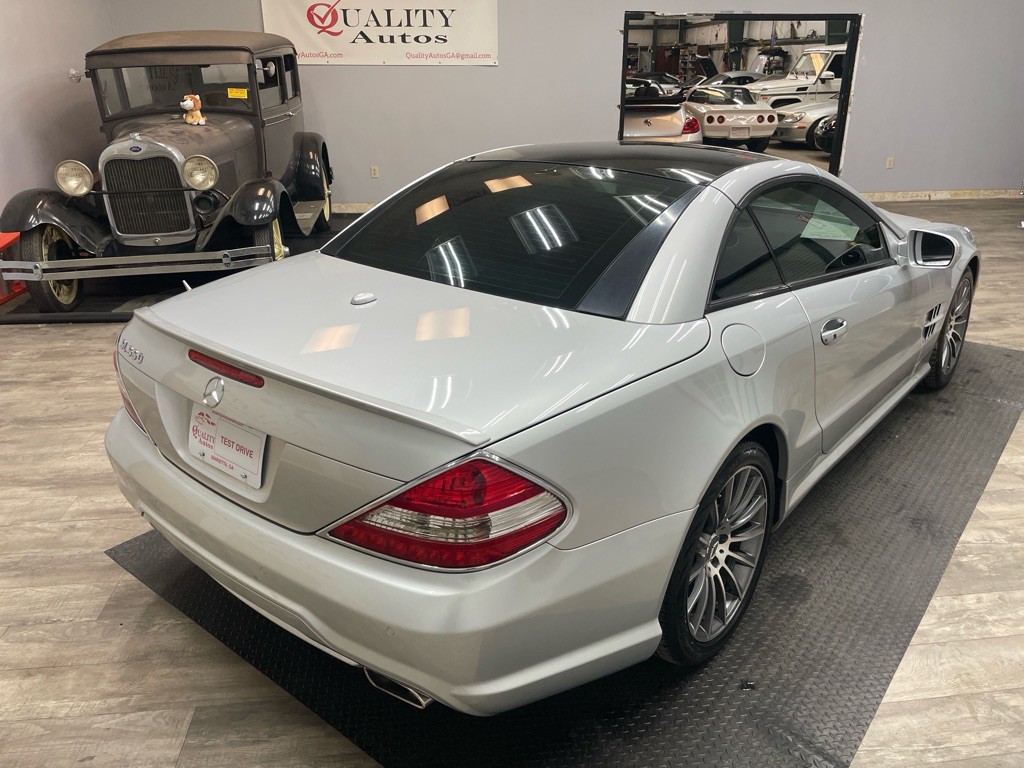 2009 Mercedes-Benz SL-Class Image 20