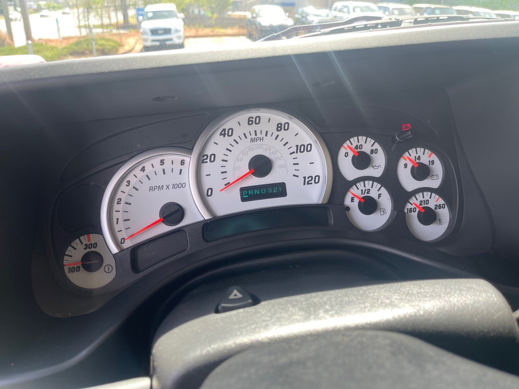 2004 HUMMER H2 Image 22