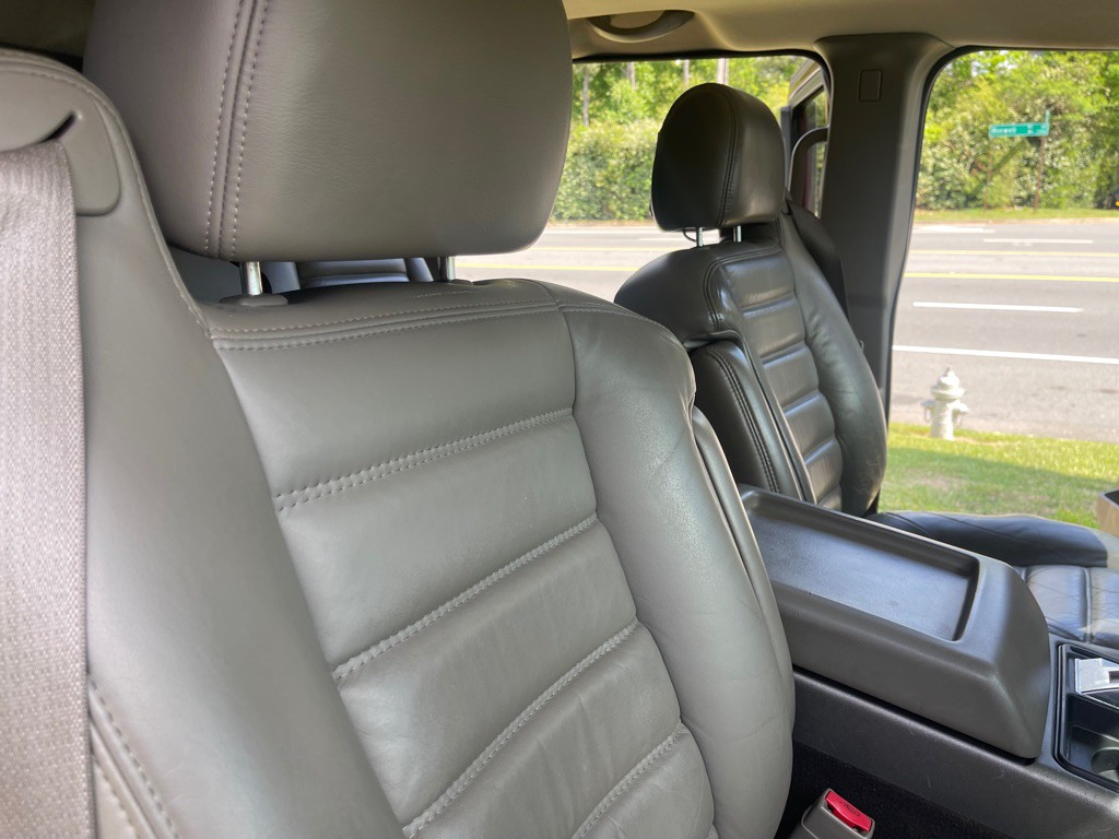 2004 HUMMER H2 Image 29