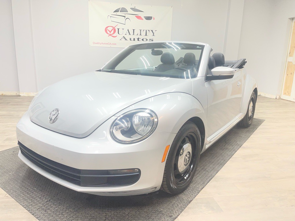 2013 Volkswagen Beetle Image 3