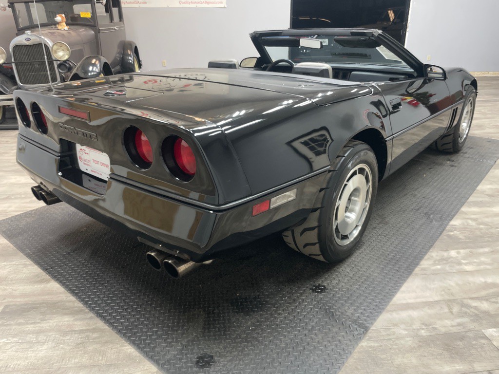 1987 Chevrolet Corvette Image 8