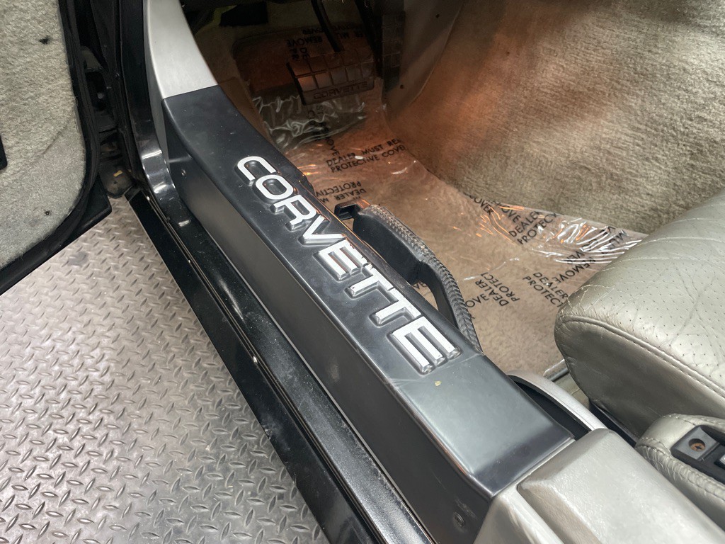 1987 Chevrolet Corvette Image 21