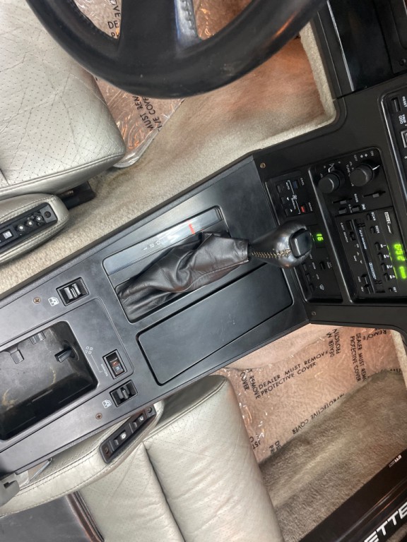 1987 Chevrolet Corvette Image 28