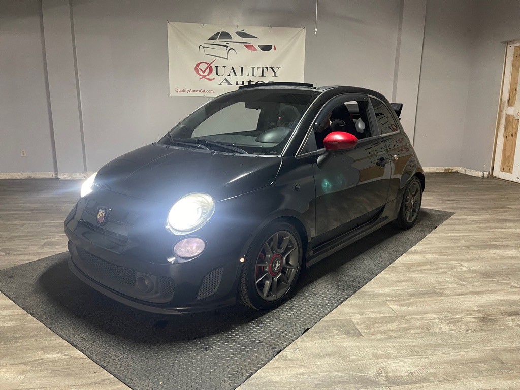 2013 FIAT 500 Image 9