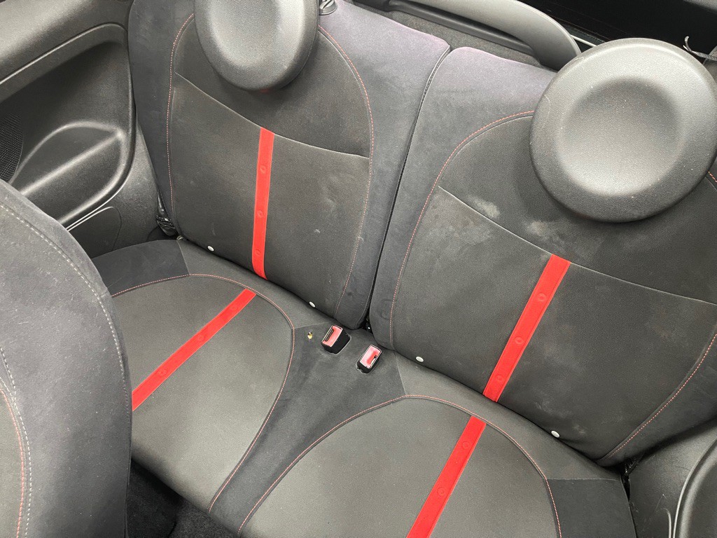 2013 FIAT 500 Image 21