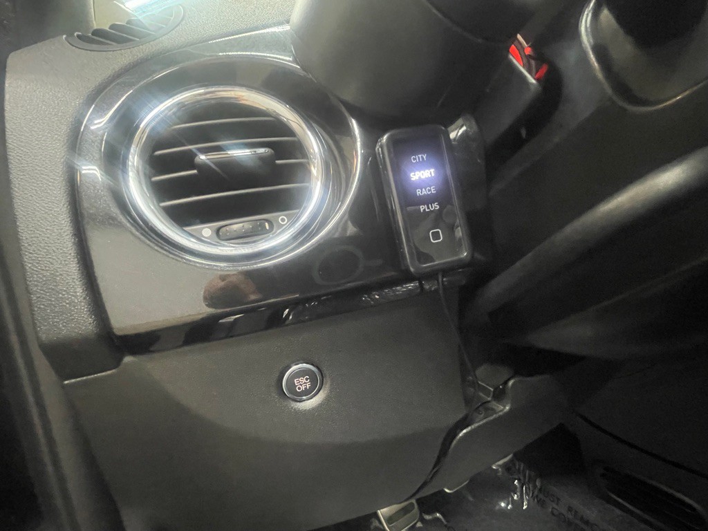2013 FIAT 500 Image 32