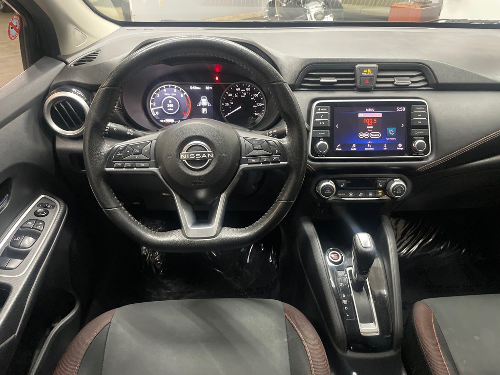 2020 Nissan Versa Image 4