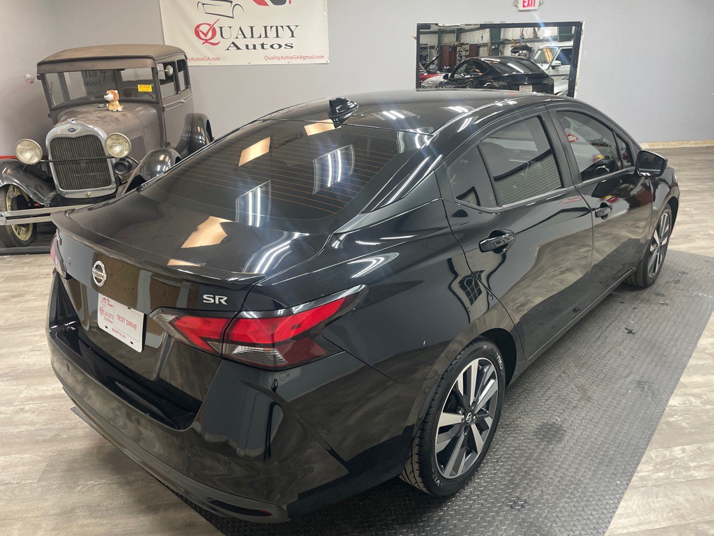 2020 Nissan Versa Image 11