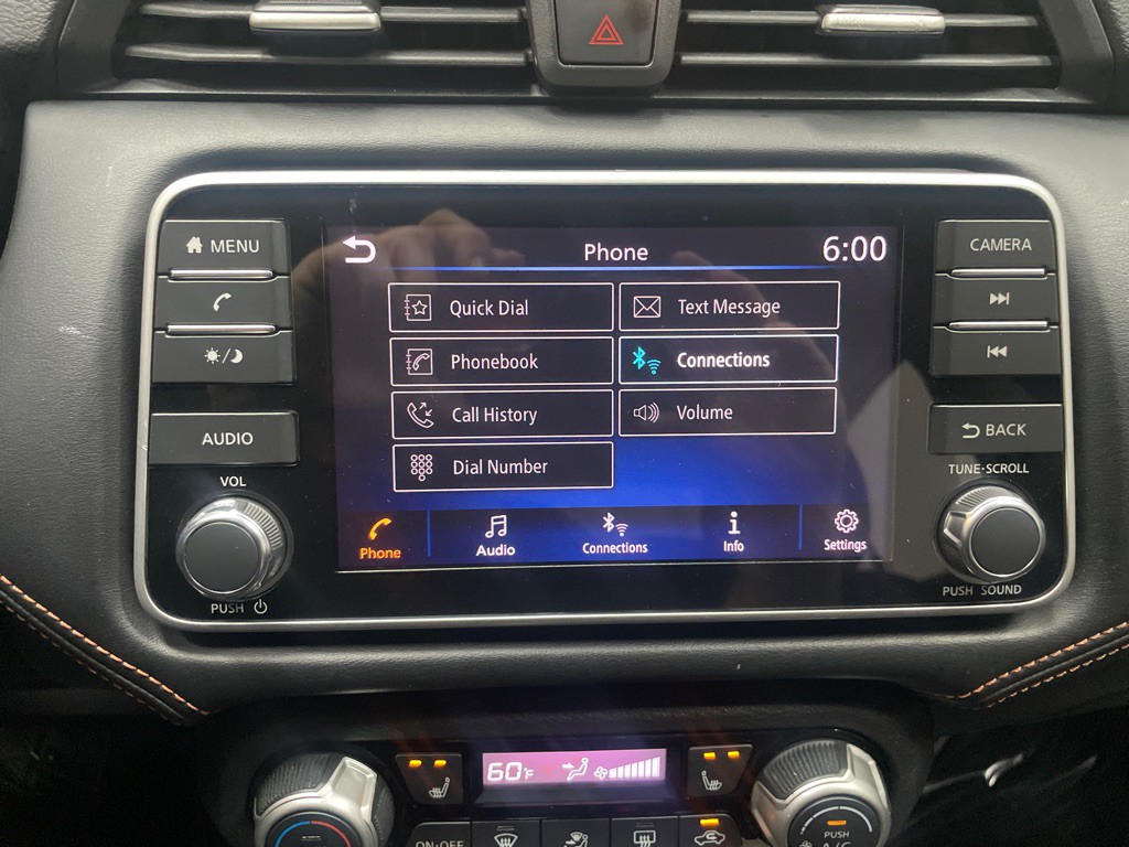 2020 Nissan Versa Image 24