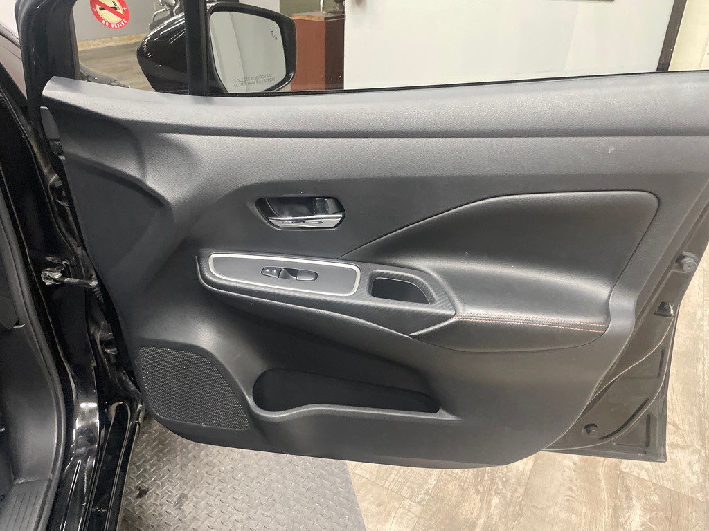2020 Nissan Versa Image 39