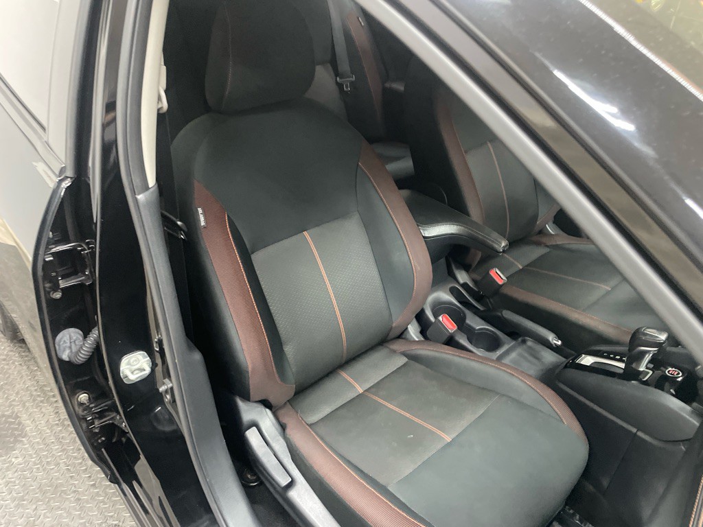 2020 Nissan Versa Image 40