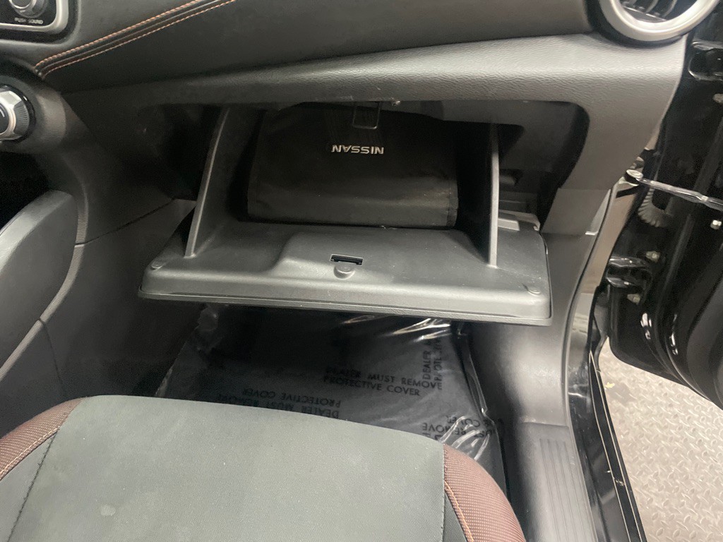 2020 Nissan Versa Image 44