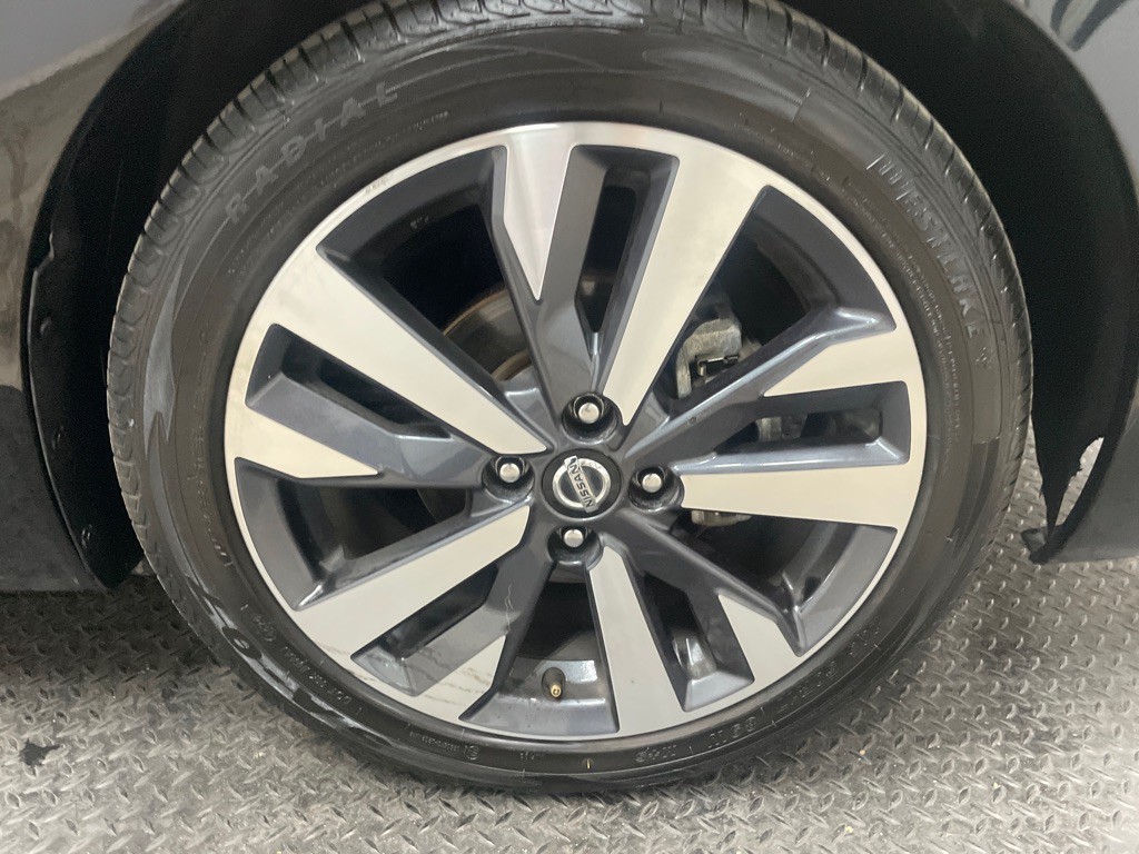 2020 Nissan Versa Image 52