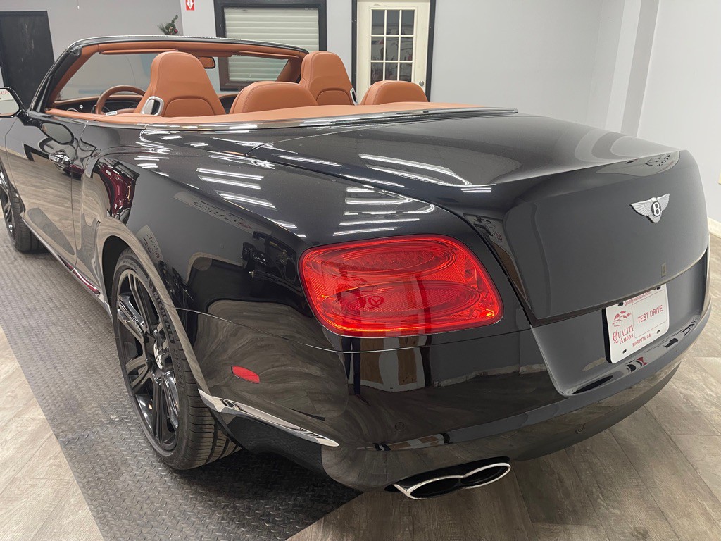 2013 Bentley Continental Image 17