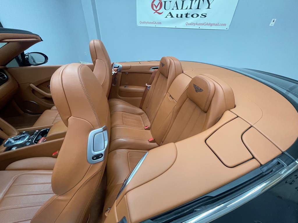 2013 Bentley Continental Image 25