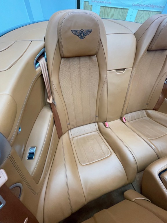 2013 Bentley Continental Image 35