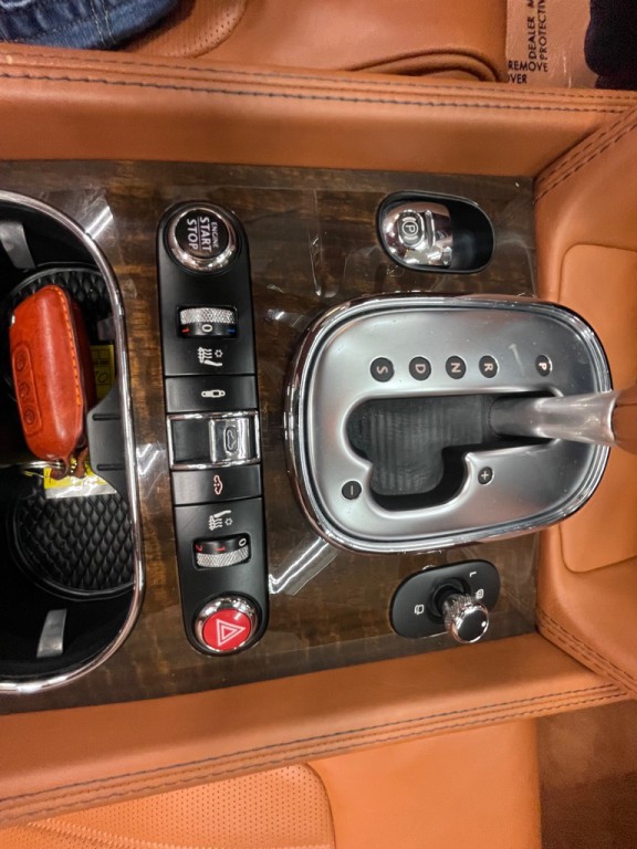 2013 Bentley Continental Image 43