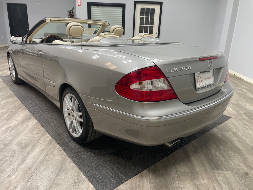 2008 Mercedes-Benz CLK-Class Image 5